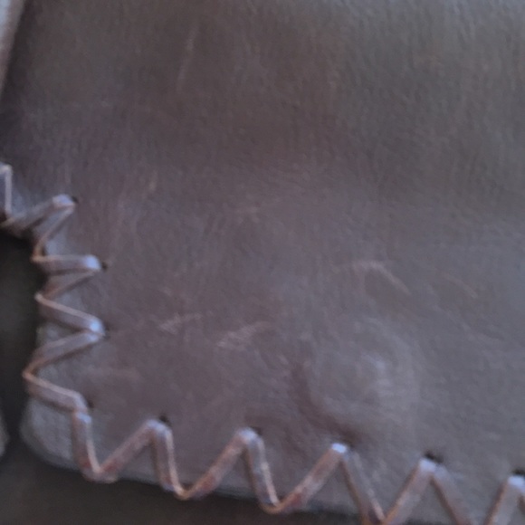 Tano Satchel - Picture 2 of 9